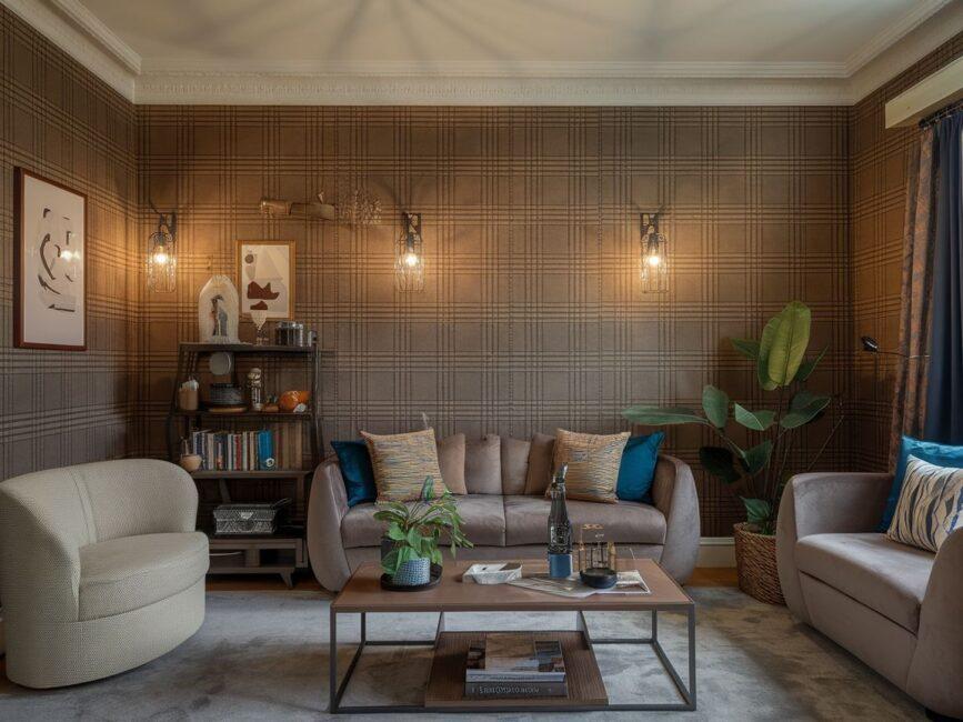 Salon z tapetą w kratkę i eleganckimi dodatkami