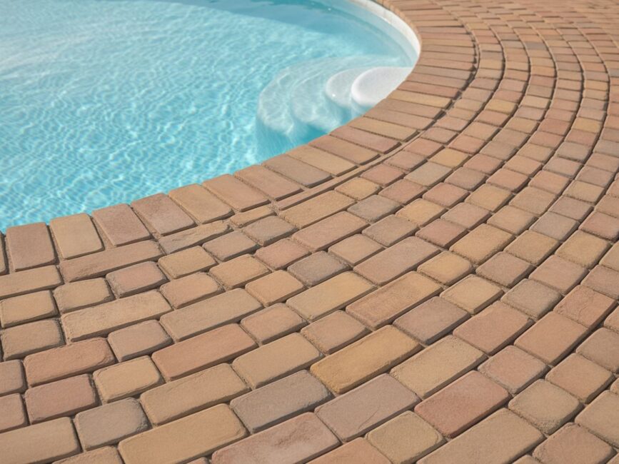 Płytki tarasowe basenowe
